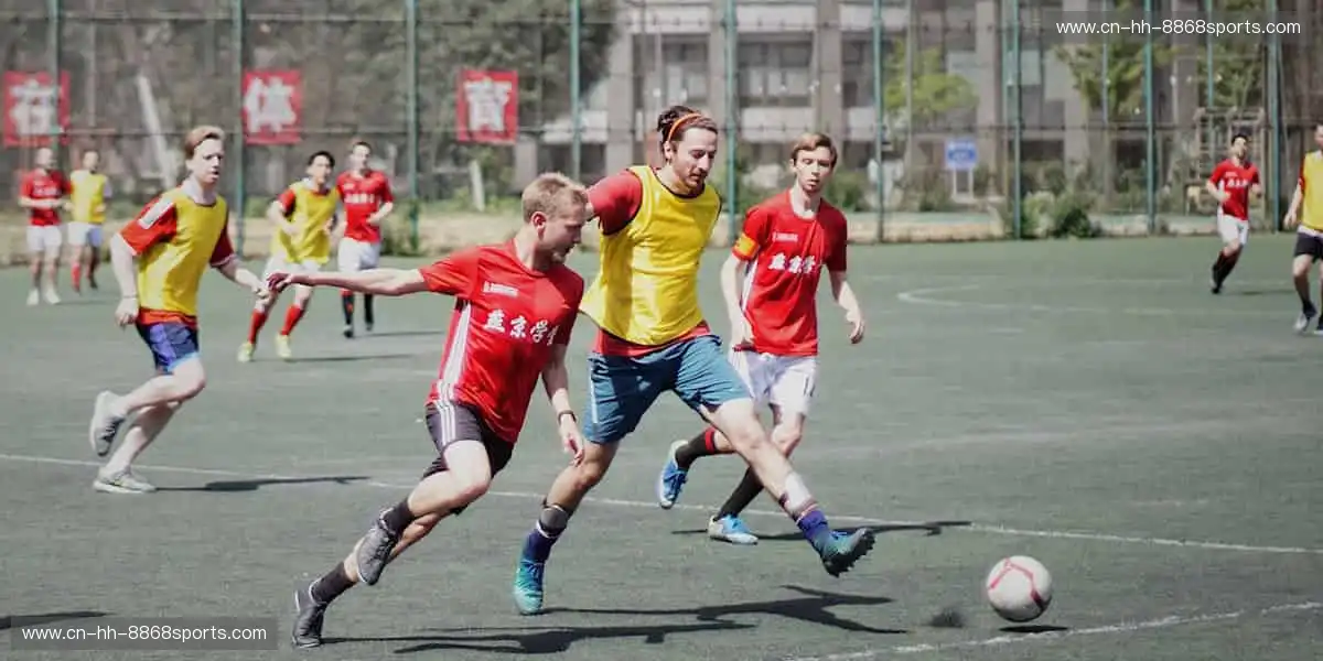 汗水与荣耀同在，见证冠军诞生的瞬间！⚽